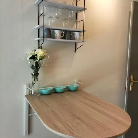 Bright Studio With Balcony In Beziers Lejlighed Béziers